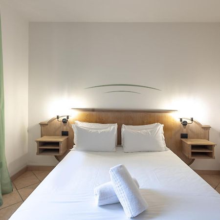 Hotel Tornielli 9 By Lvg Hotel Collection Новара Экстерьер фото
