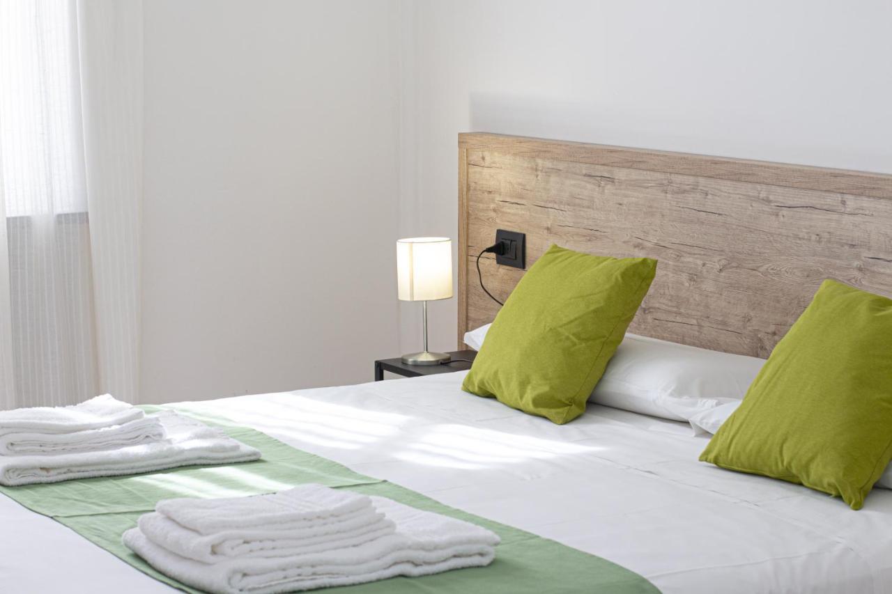 Hotel Tornielli 9 By Lvg Hotel Collection Новара Экстерьер фото