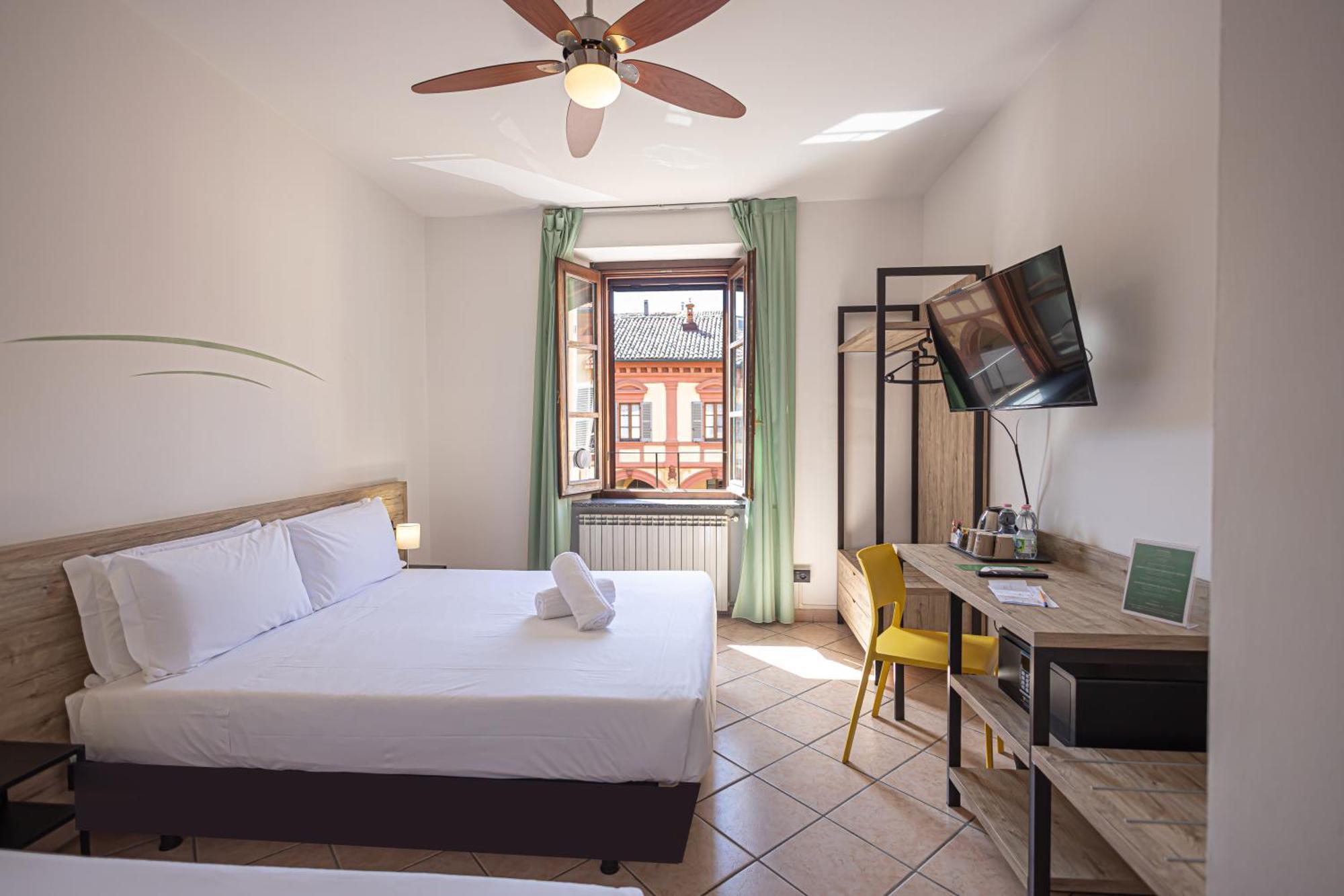 Hotel Tornielli 9 By Lvg Hotel Collection Новара Экстерьер фото